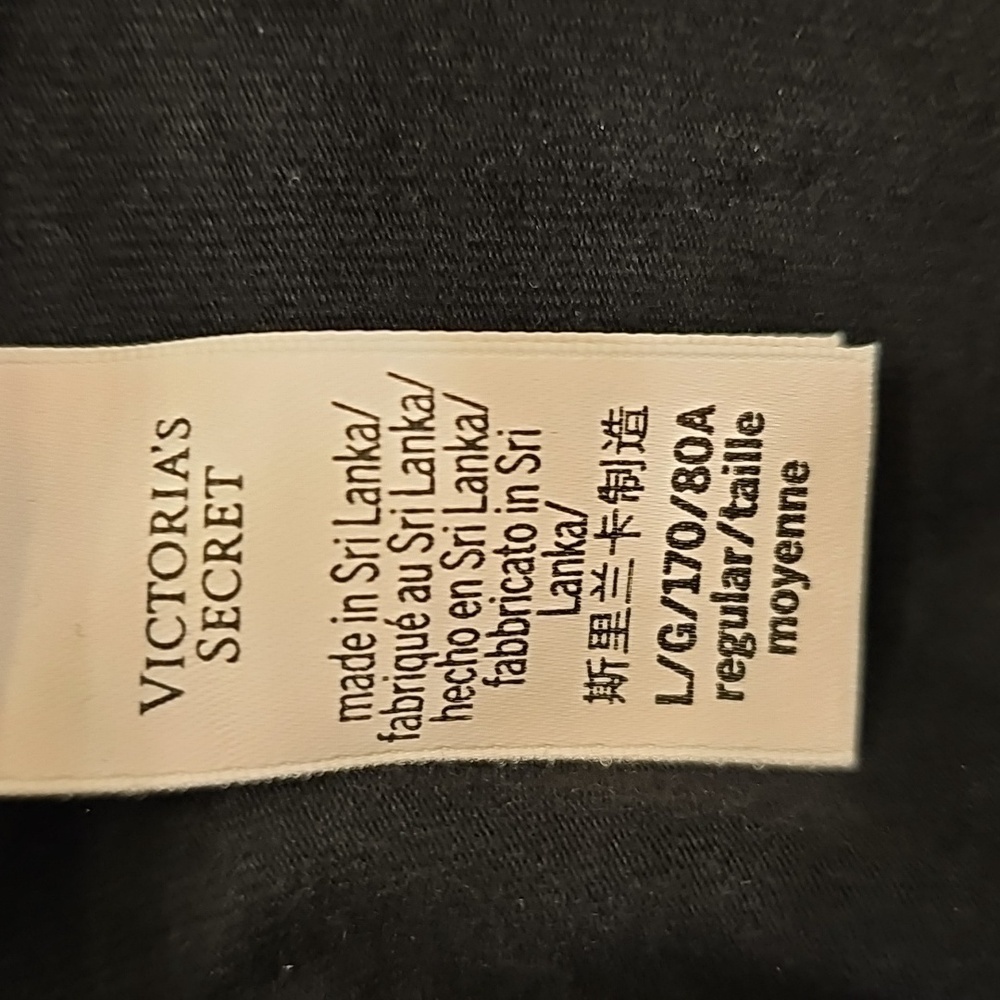 Black Leggings with White Stripe from Victoria's Secret - Picture 6 of 10